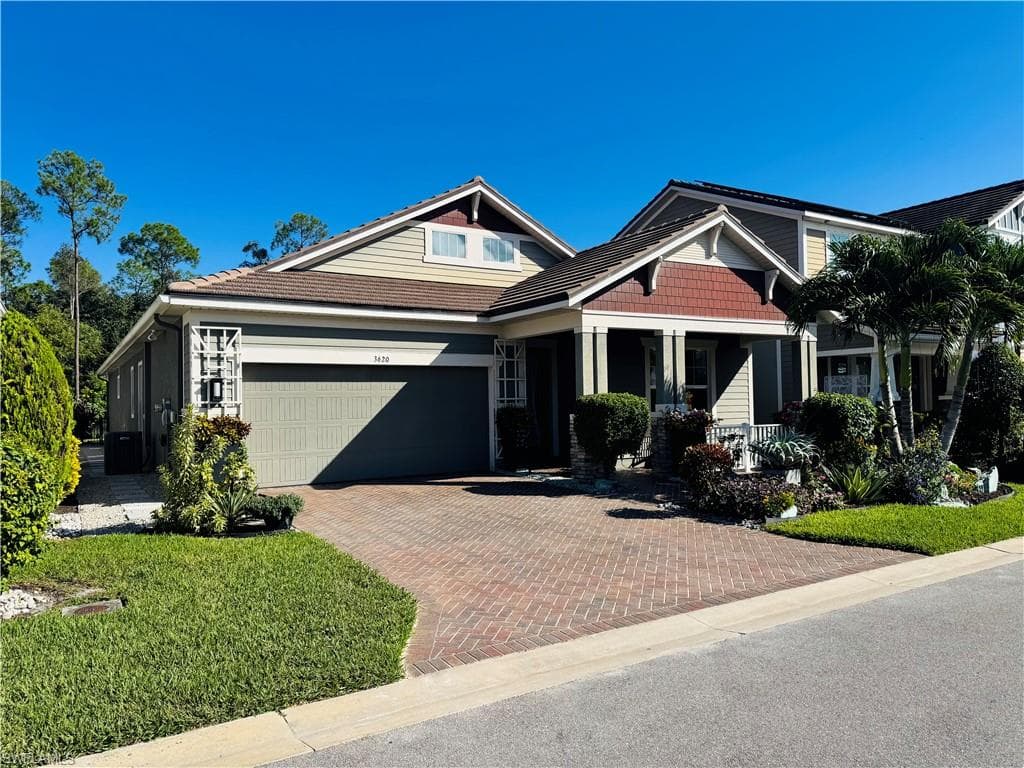3620 Pilot CIR, NAPLES FL 34120-1