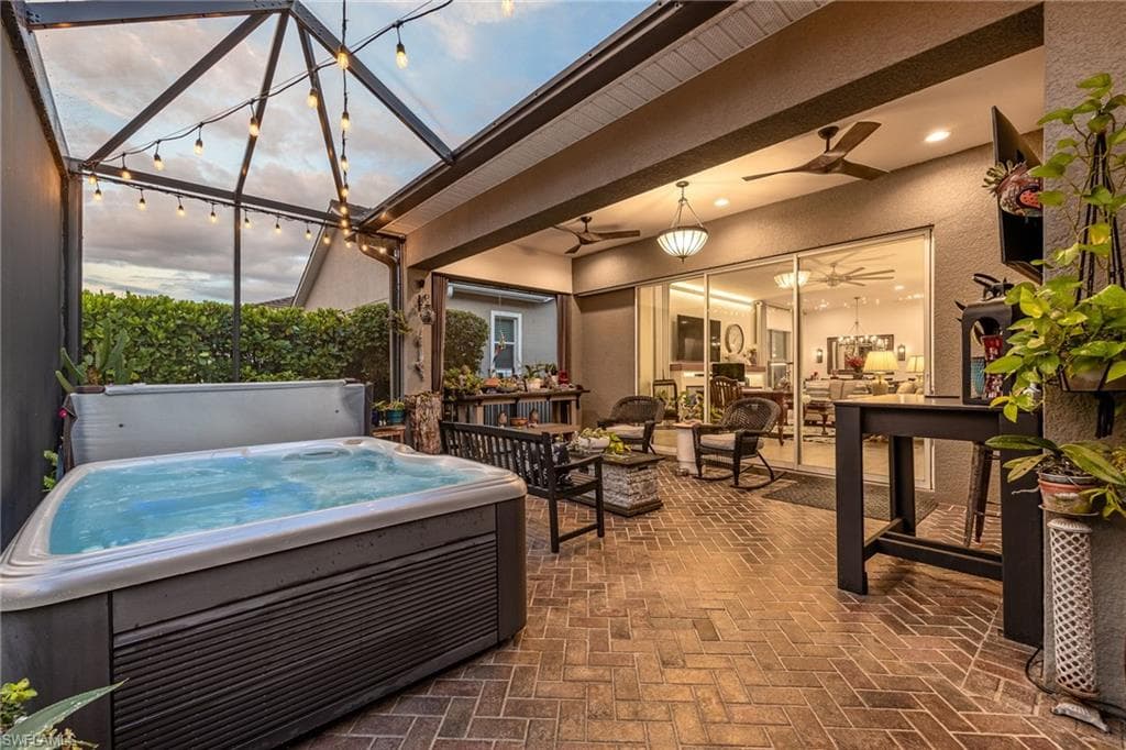 3620 Pilot CIR, NAPLES FL 34120-35