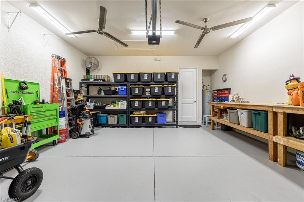 3620 Pilot CIR, NAPLES FL 34120-31