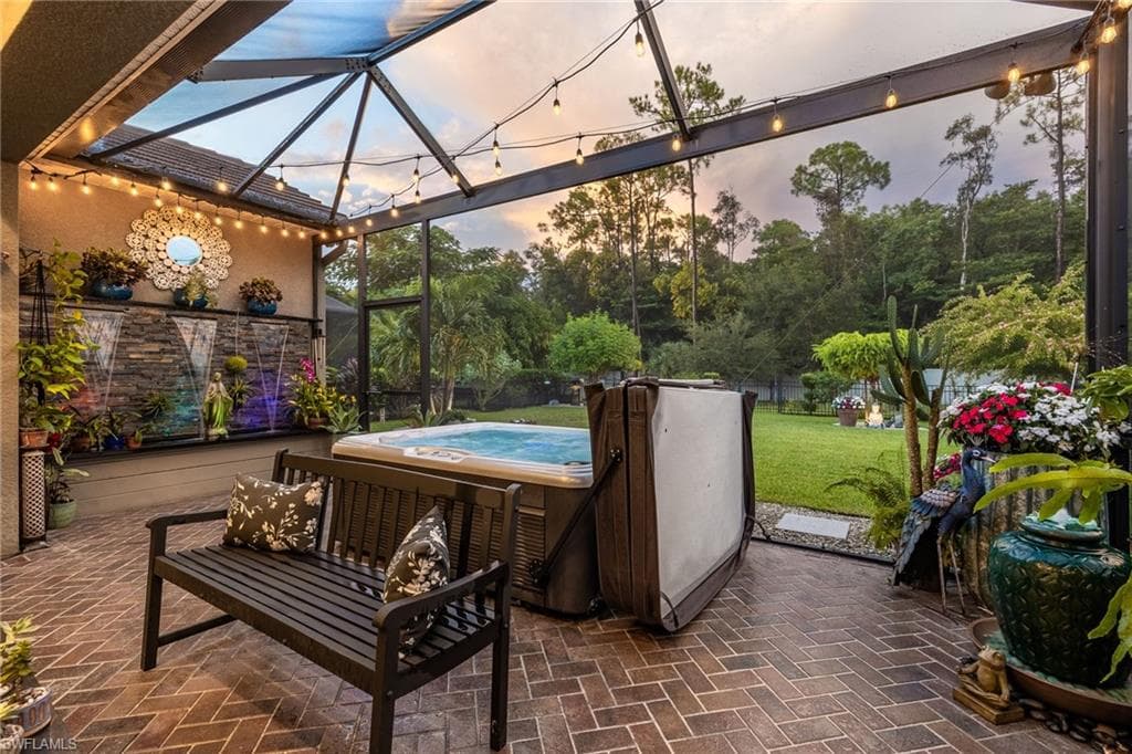 3620 Pilot CIR, NAPLES FL 34120-33