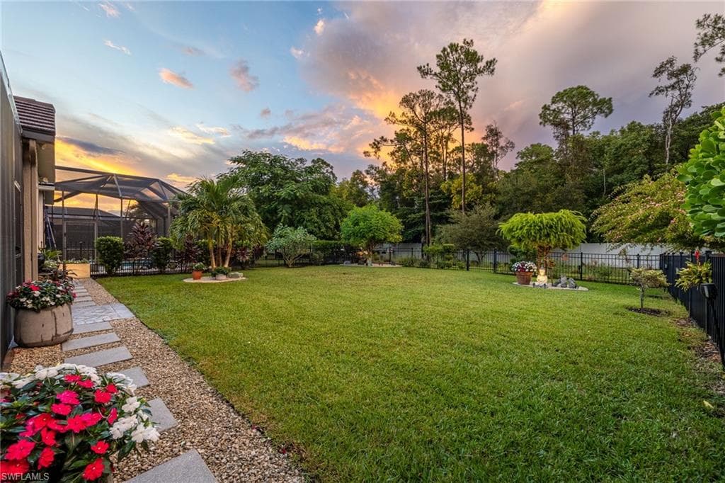 3620 Pilot CIR, NAPLES FL 34120-37