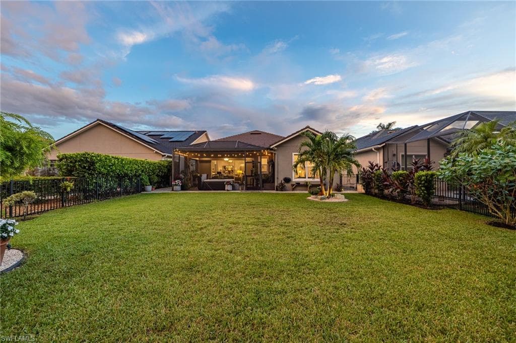 3620 Pilot CIR, NAPLES FL 34120-43