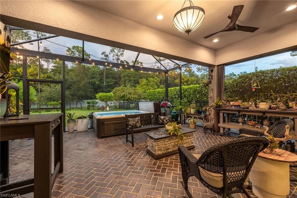 3620 Pilot CIR, NAPLES FL 34120-34