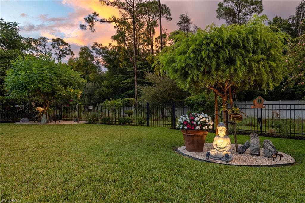 3620 Pilot CIR, NAPLES FL 34120-38