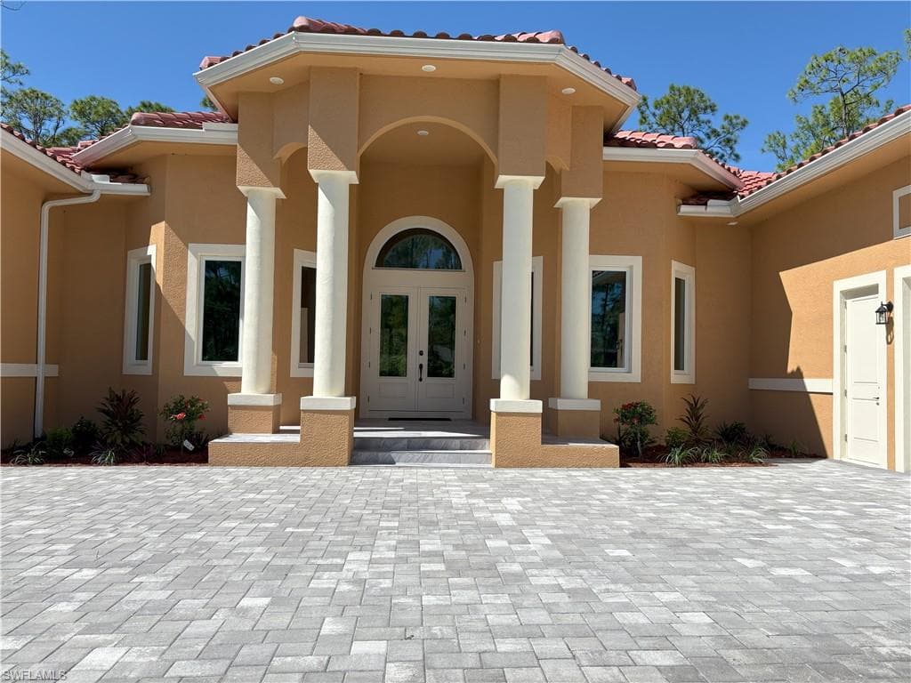 24200 Dietz DR, BONITA SPRINGS FL 34135-1