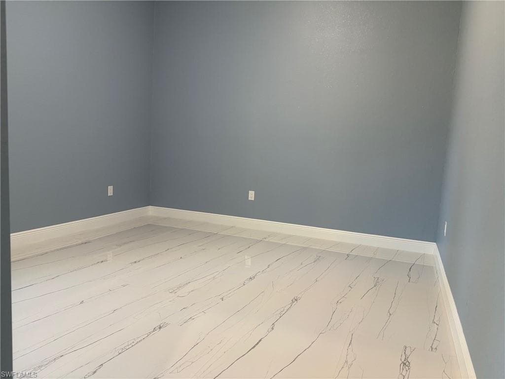 24200 Dietz DR, BONITA SPRINGS FL 34135-19