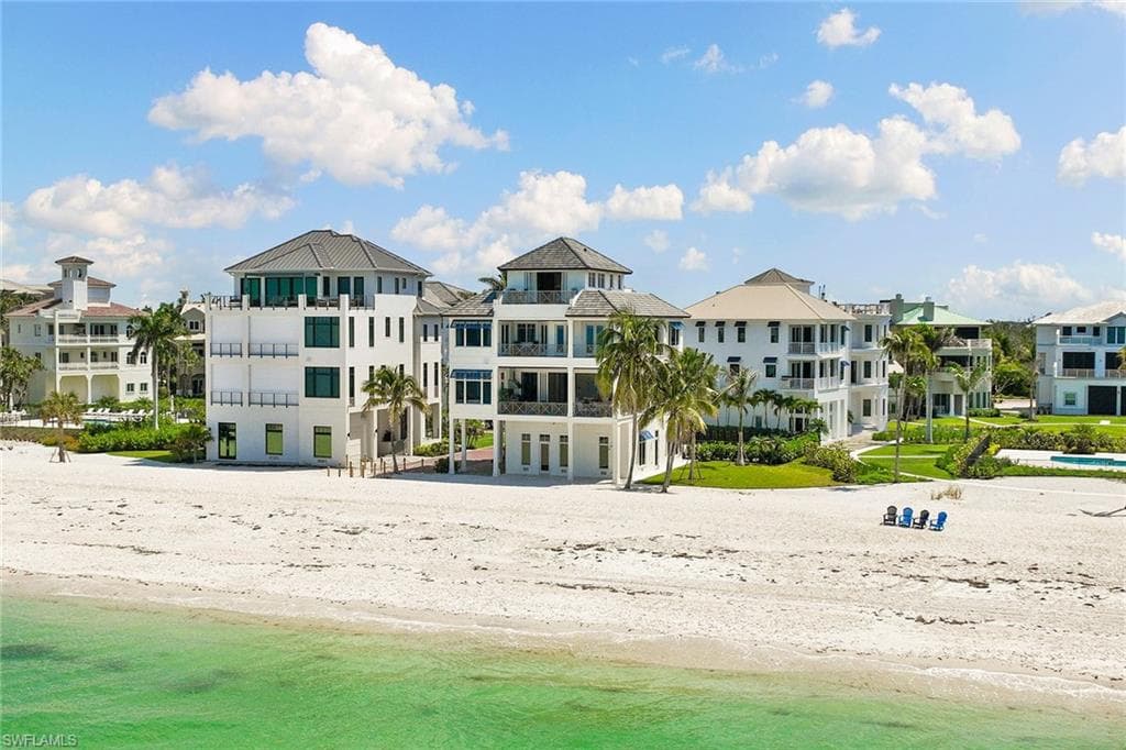 110 Kaula LN, BONITA SPRINGS FL 34134-46