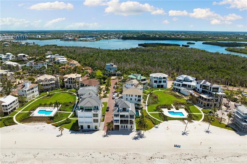 110 Kaula LN, BONITA SPRINGS FL 34134-48