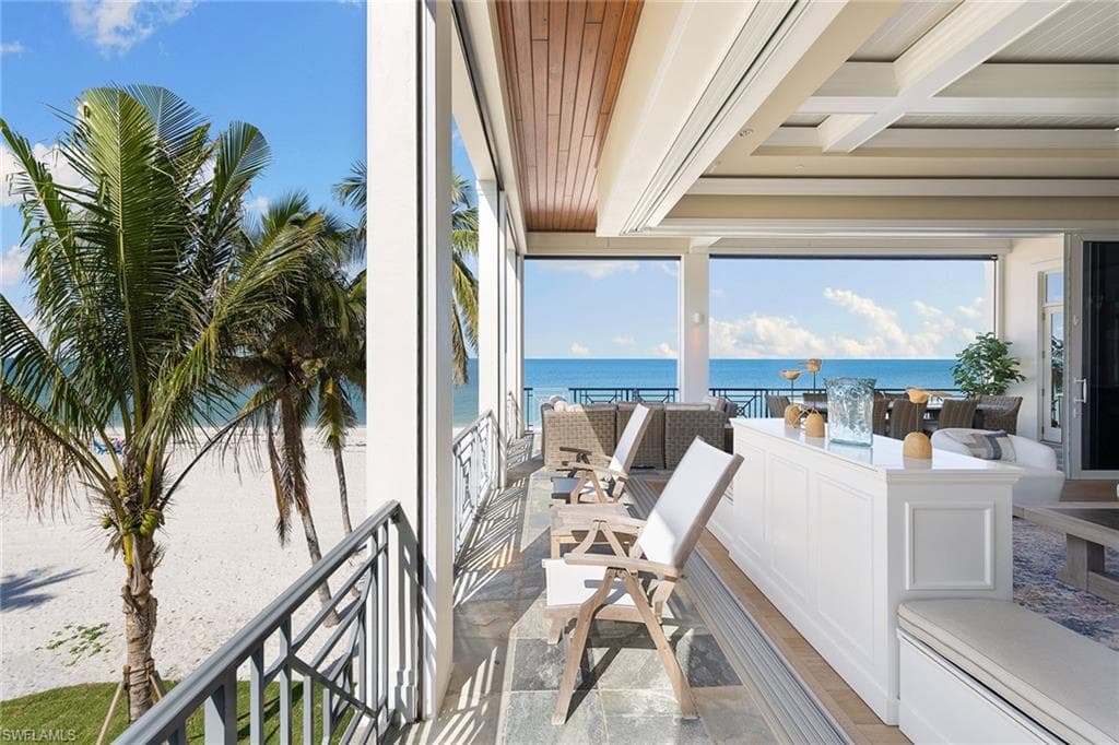 110 Kaula LN, BONITA SPRINGS FL 34134-14