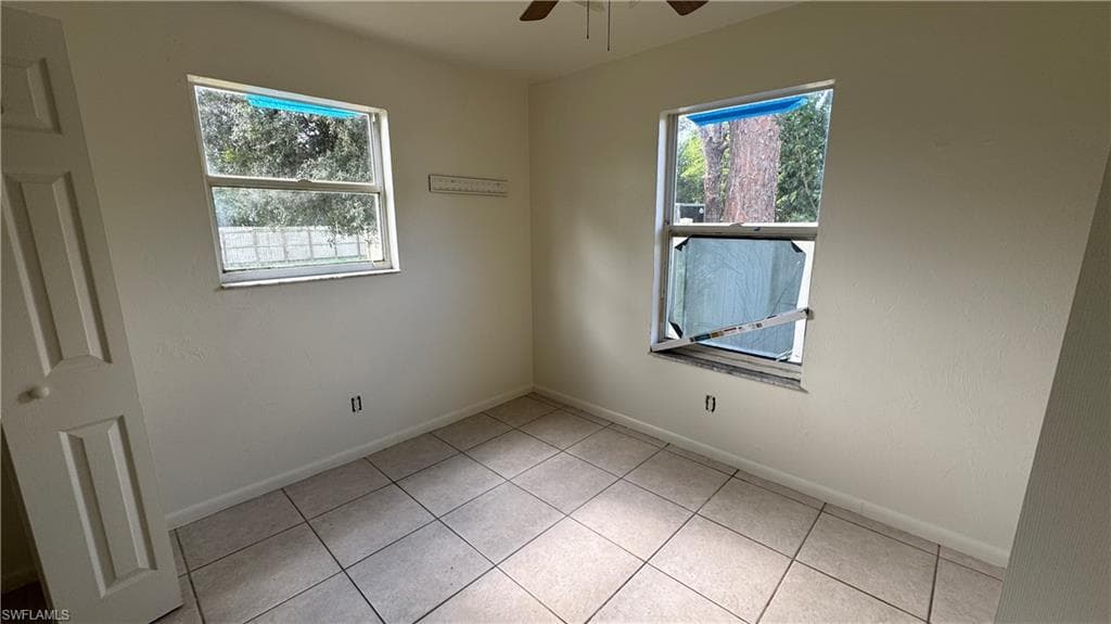 5363 Carolina AVE, NAPLES FL 34113-11