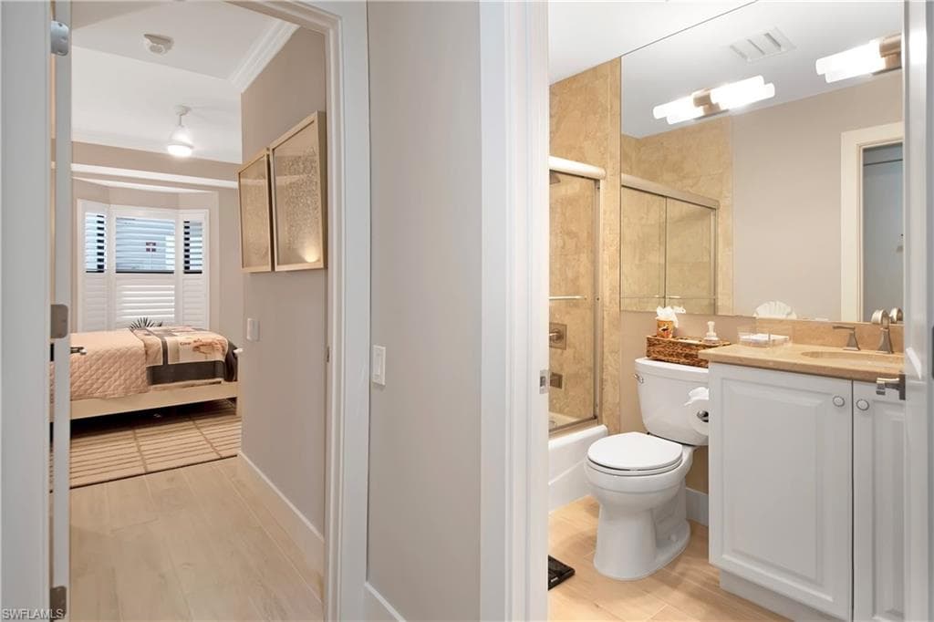 105 La Peninsula BLVD # 105, NAPLES FL 34113-21