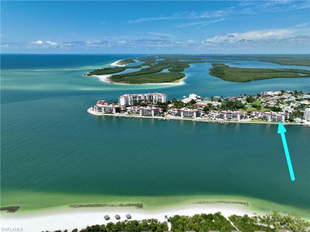 105 La Peninsula BLVD # 105, NAPLES FL 34113-31