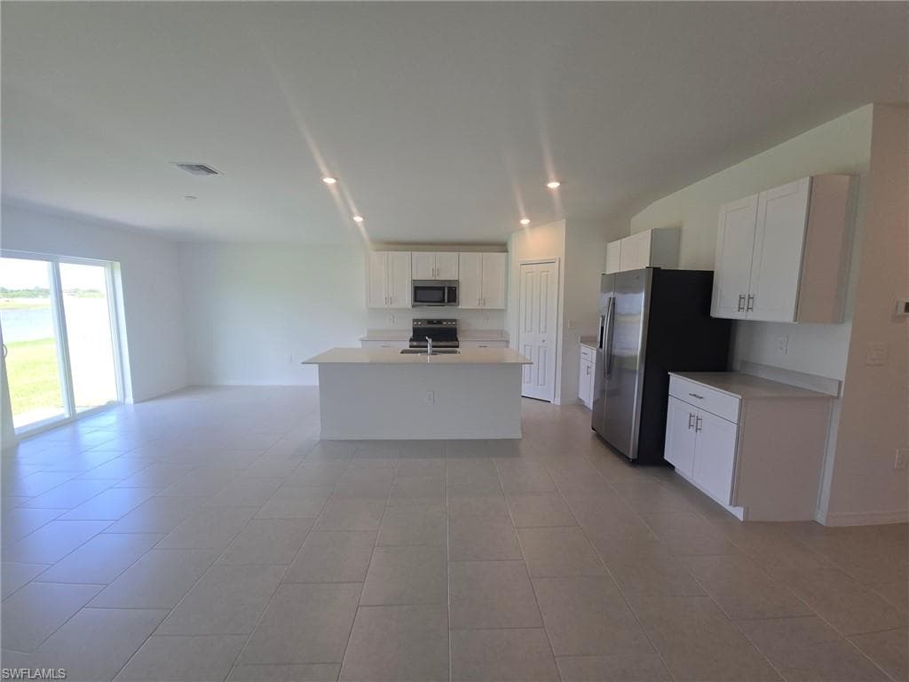 12212 Sydney CT, LEHIGH ACRES FL 33974-3