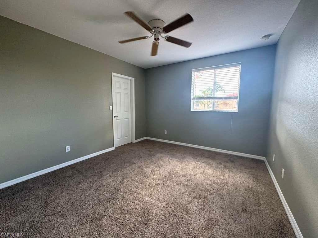 8306 Sumner AVE, FORT MYERS FL 33908-20