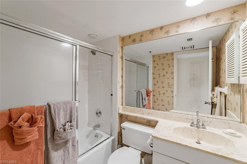 26235 Hickory BLVD # 11A, BONITA SPRINGS FL 34134-1