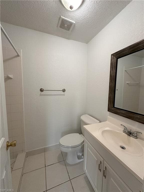 4629 Bayshore DR # J7, NAPLES FL 34112-11