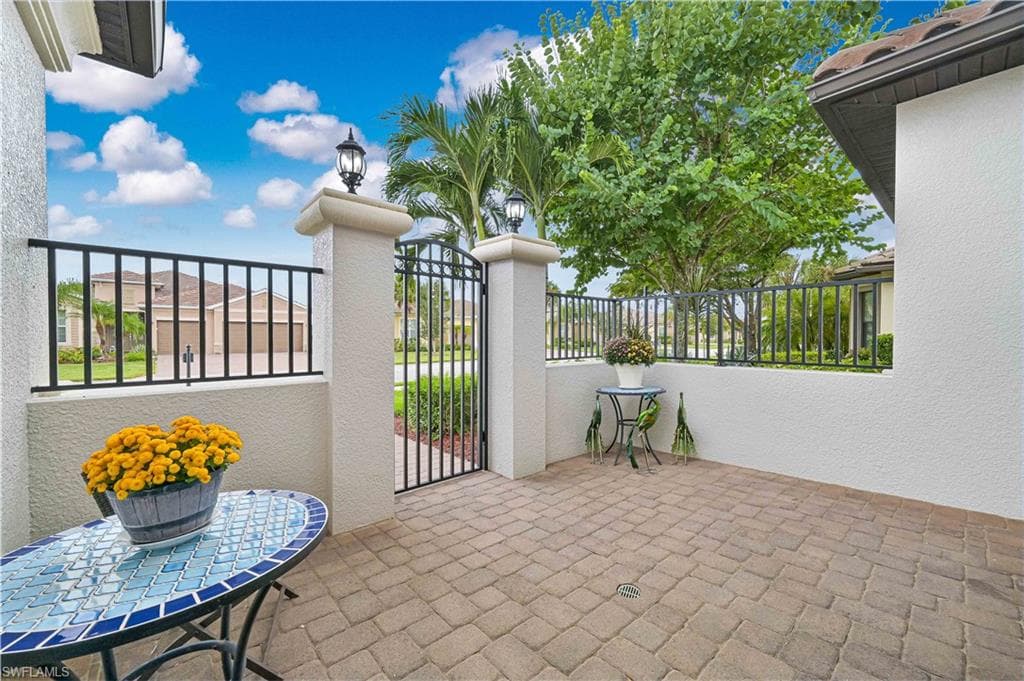 17283 Walnut Run DR, ALVA FL 33920-4