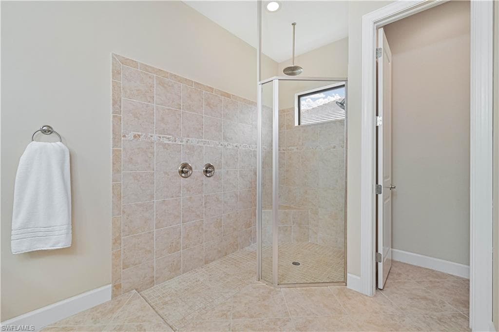 17283 Walnut Run DR, ALVA FL 33920-30