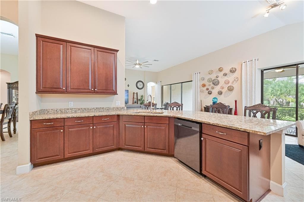 17283 Walnut Run DR, ALVA FL 33920-20