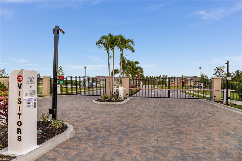 6735 Good Life ST, FORT MYERS FL 33966-26