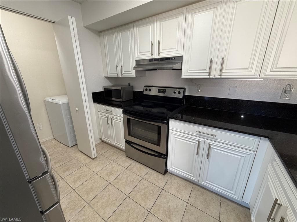 8275 Ibis Club DR # 706, NAPLES FL 34104-2