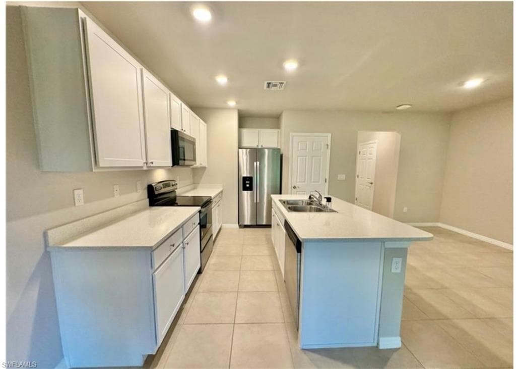 15330 Wildflower CIR, NAPLES FL 34119-3