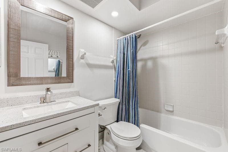 876 Gulf Pavilion DR # 101, NAPLES FL 34108-14