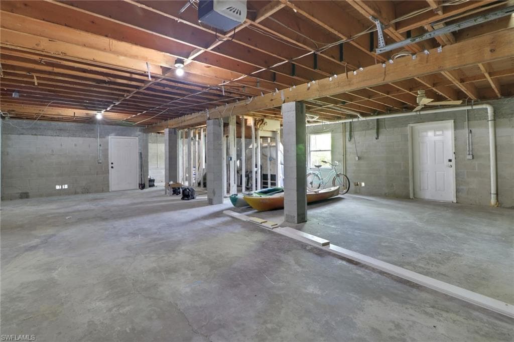 3659 Riviera CIR, BONITA SPRINGS FL 34134-15