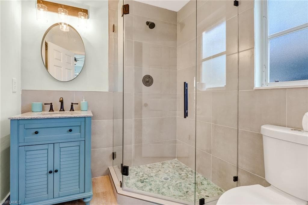 3659 Riviera CIR, BONITA SPRINGS FL 34134-23