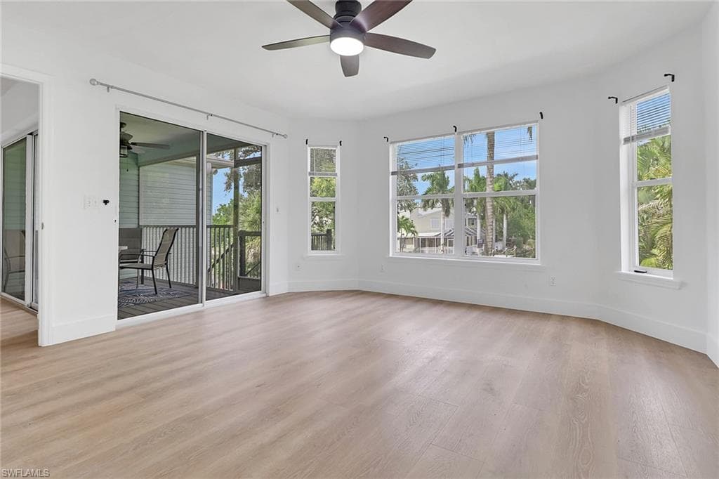 3659 Riviera CIR, BONITA SPRINGS FL 34134-10