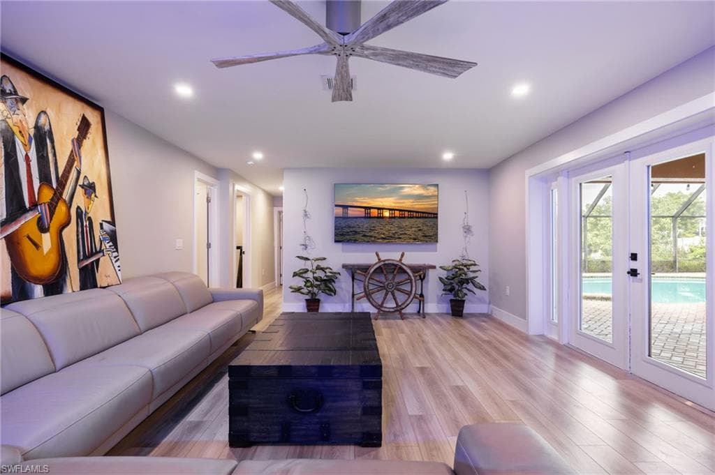 1860 Marina CIR, NORTH FORT MYERS FL 33903-11