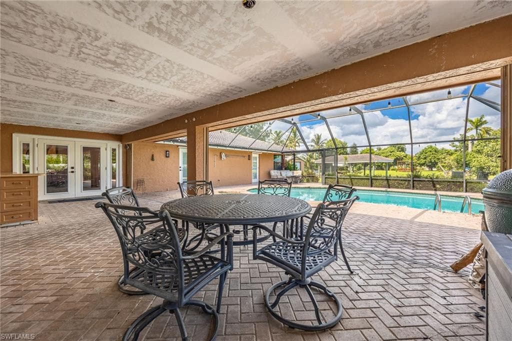 1860 Marina CIR, NORTH FORT MYERS FL 33903-30