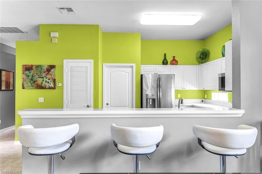 2724 Blue Cypress Lake CT, CAPE CORAL FL 33909-12