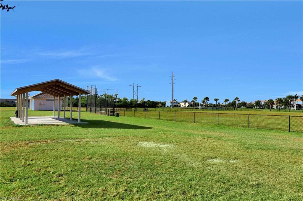 2724 Blue Cypress Lake CT, CAPE CORAL FL 33909-30