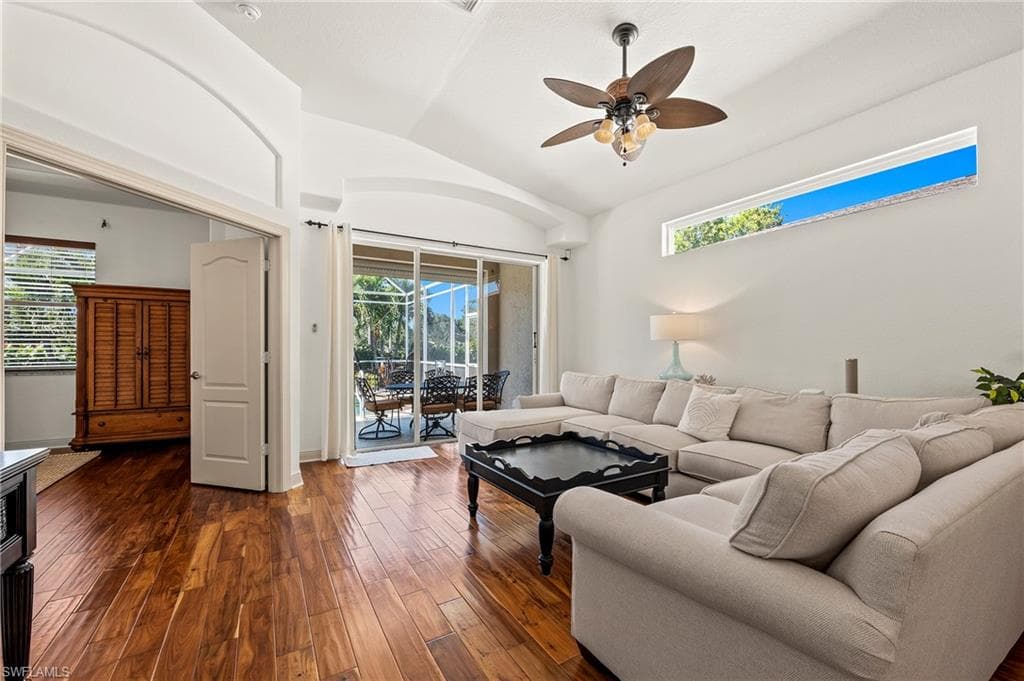 8599 Ibis Cove CIR, NAPLES FL 34119-15