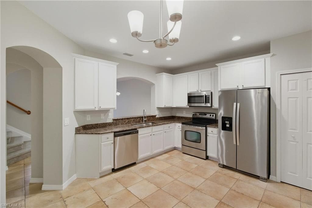 17577 Cherry Ridge LN, FORT MYERS FL 33967-1