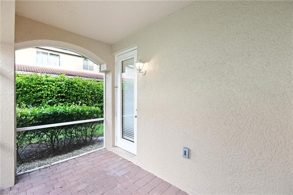 17577 Cherry Ridge LN, FORT MYERS FL 33967-37