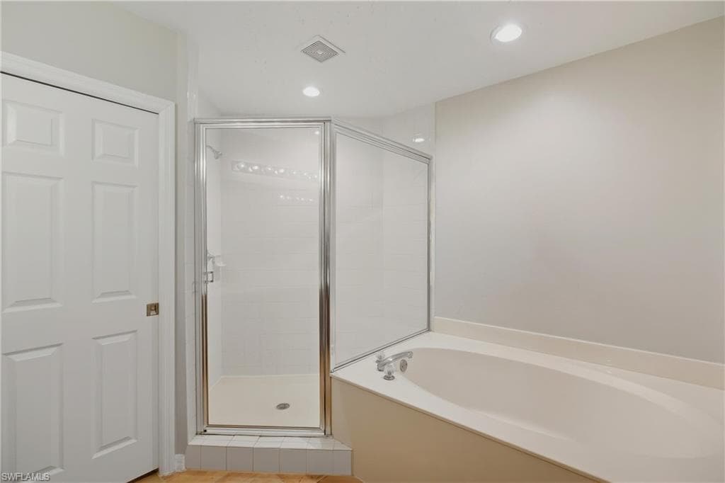 17577 Cherry Ridge LN, FORT MYERS FL 33967-32