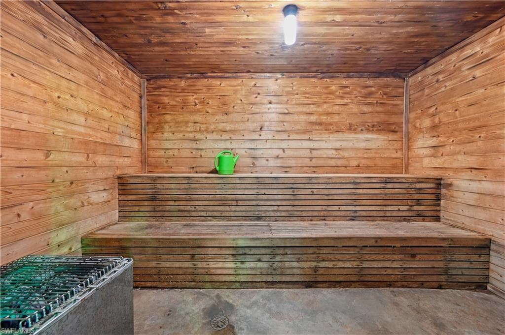 11791 Slipper Shell DR, FORT MYERS FL 33908-23