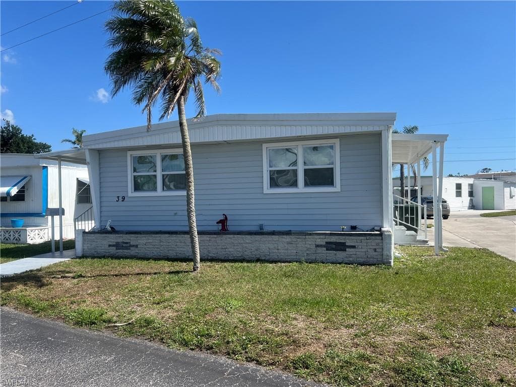 1891 Englewood RD E, ENGLEWOOD FL 34223-2