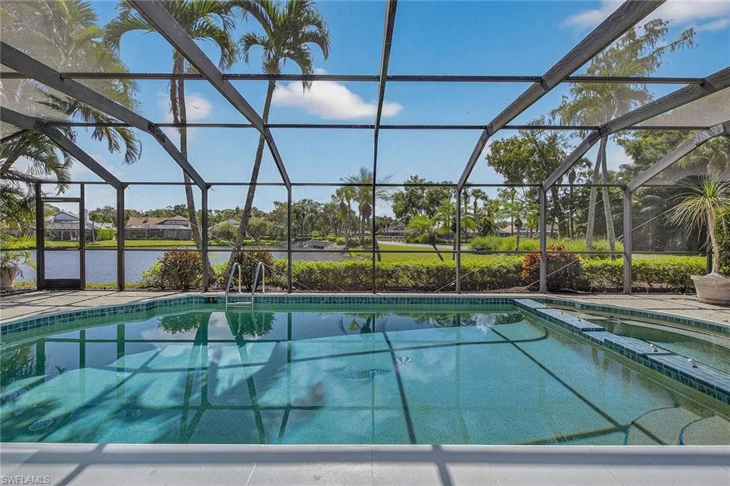 522 Cormorant CV, NAPLES FL 34113-2