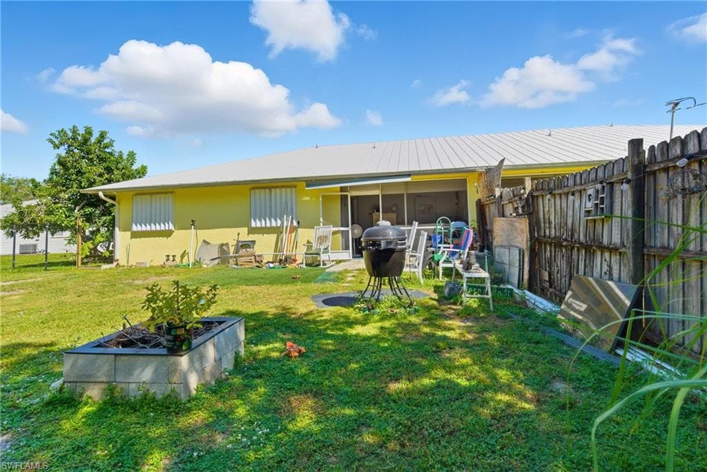 1000 S Alhambra CIR, NAPLES FL 34103-42