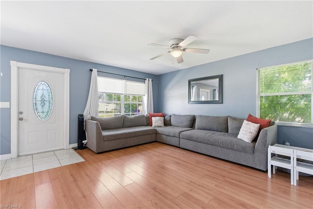 1000 S Alhambra CIR, NAPLES FL 34103-3