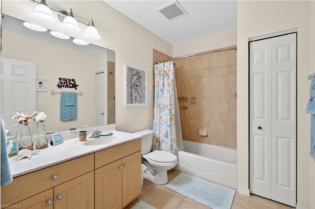 322 Angler DR # 502, GOODLAND FL 34140-23