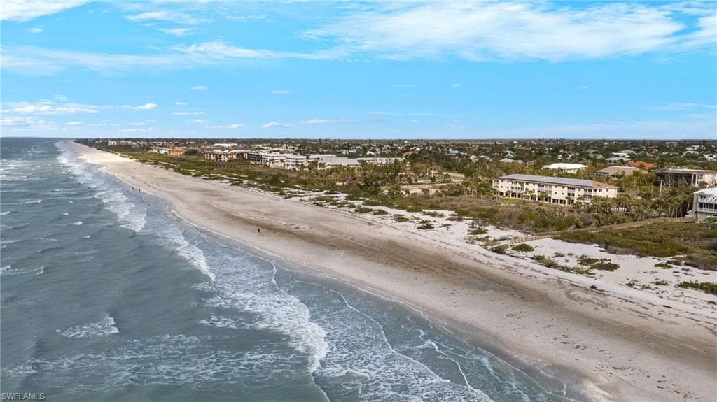 527 E Gulf DR # 204, SANIBEL FL 33957-22