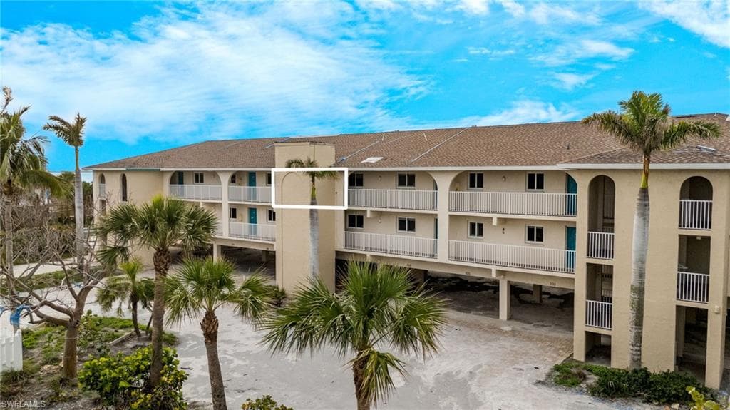 527 E Gulf DR # 204, SANIBEL FL 33957-8