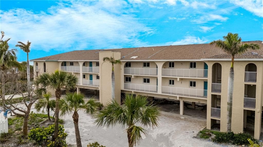 527 E Gulf DR # 204, SANIBEL FL 33957-7