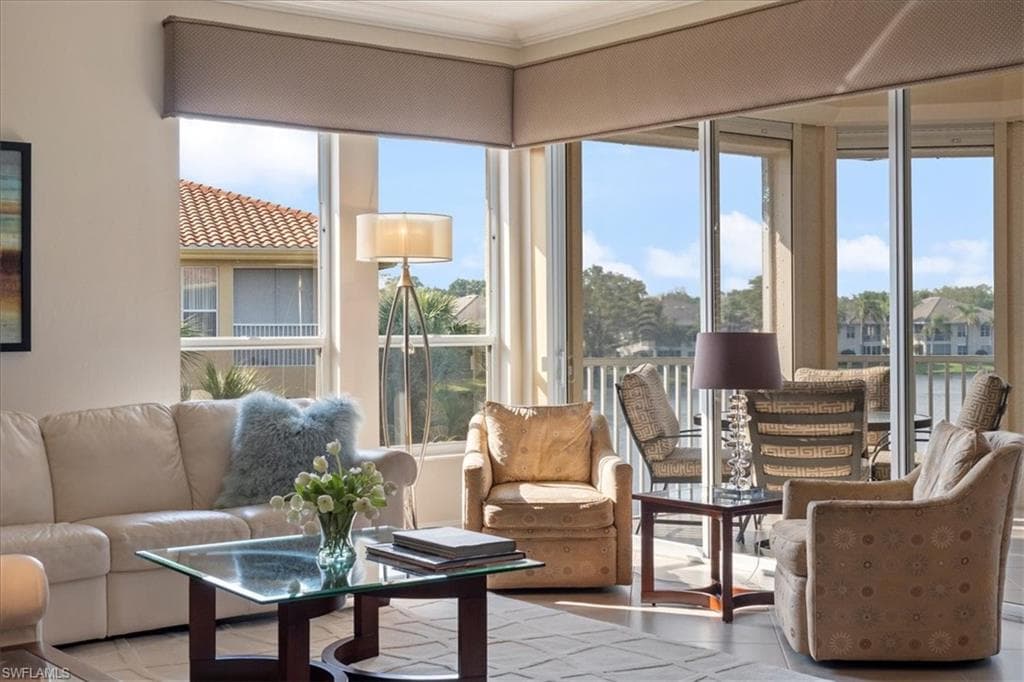 1845 Les Chateaux BLVD # 302, NAPLES FL 34109-2