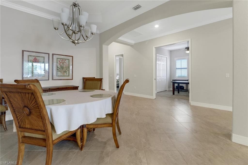 1878 Mustique ST, NAPLES FL 34120-5