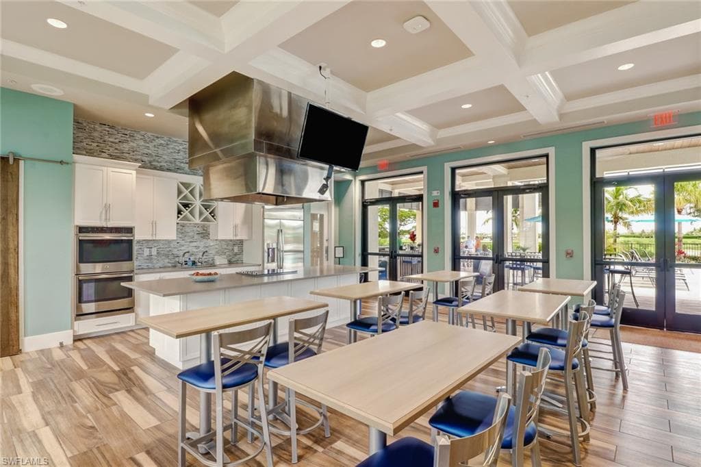 1878 Mustique ST, NAPLES FL 34120-42